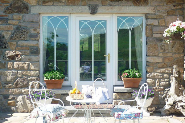 Atlantic Way Lodge - (6) This suntrap welcomes you for your Donegal Getaway